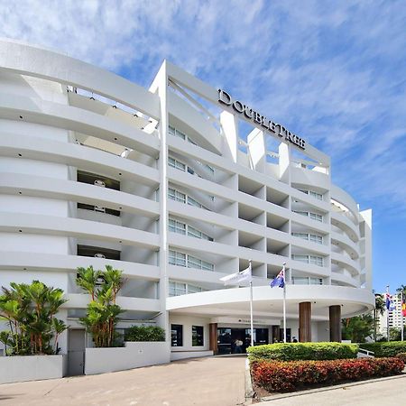 Doubletree By Hilton Cairns Hotel Bagian luar foto